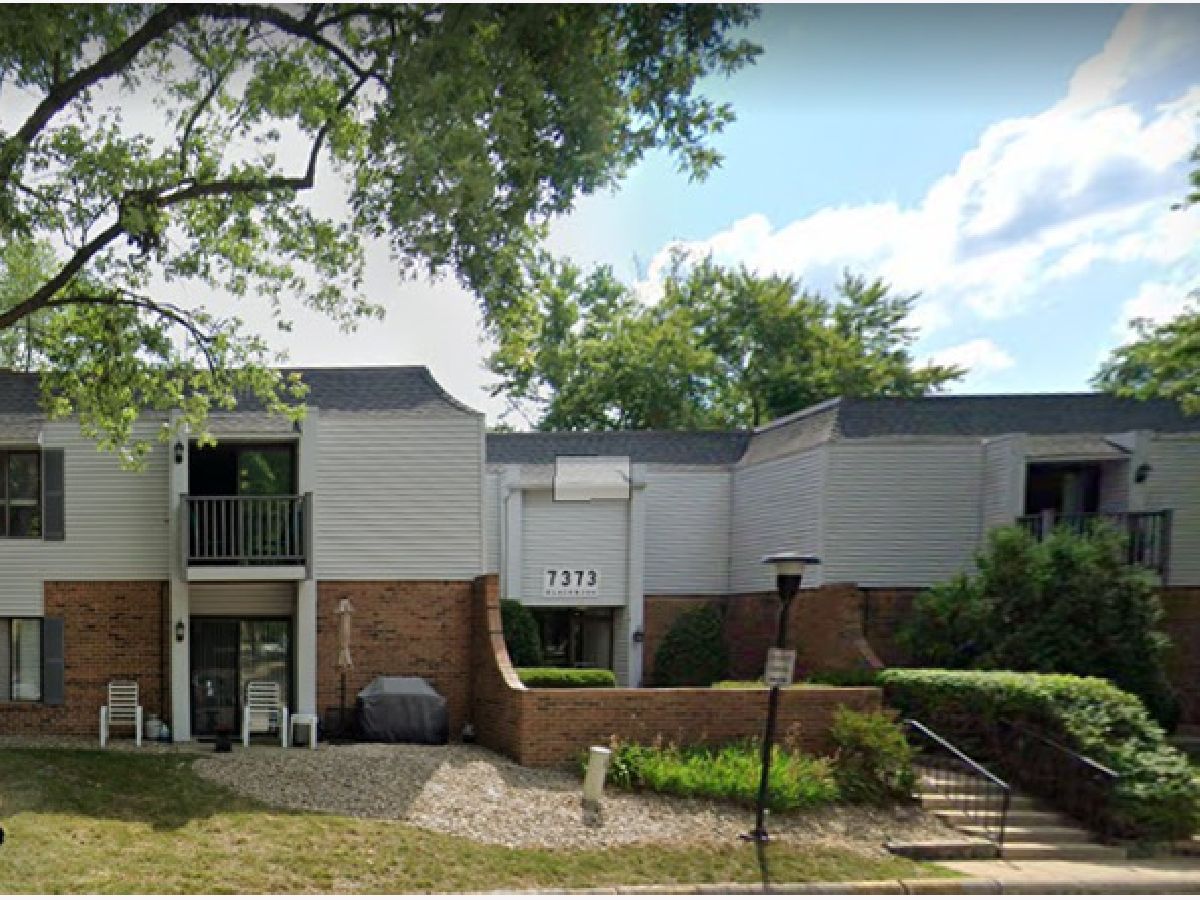Homes & Condos & Townhomes Sold Farmingdale Downers Grove Illinois, 7373 Blackburn