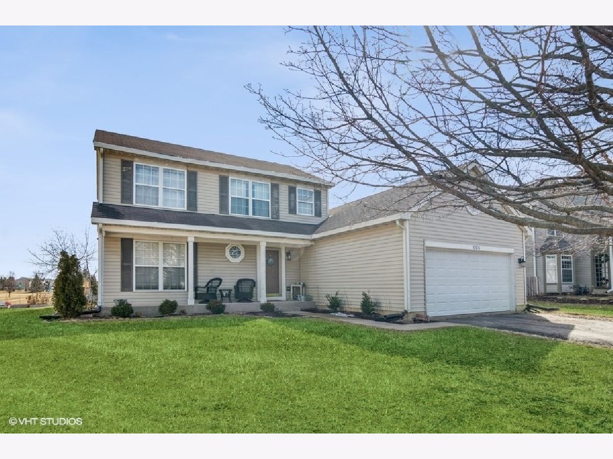 Homes & Townhomes Sold Woodridge Elgin Illinois, 1285 Evergreen