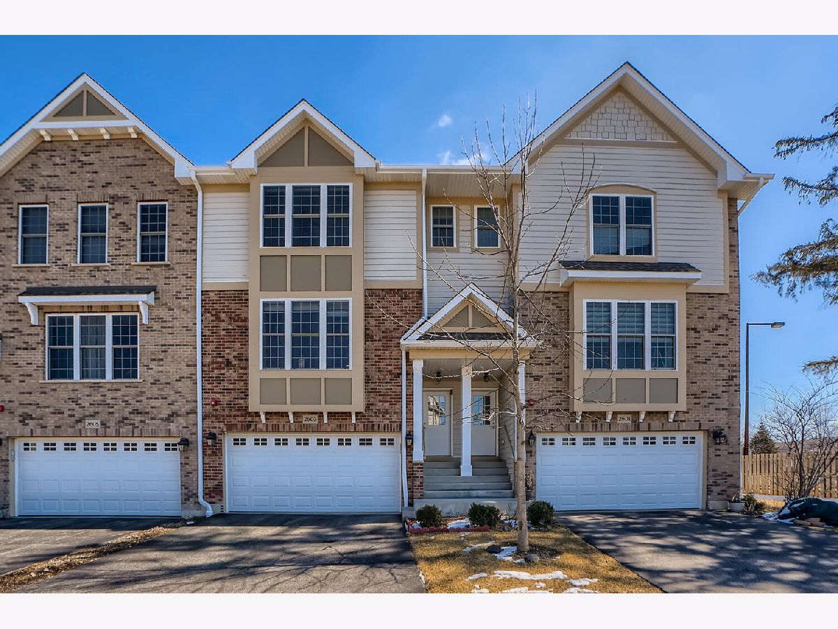 Condos & Townhomes & Homes Sold Prairie Landing Buffalo Grove Illinois, 2603 Chelsey