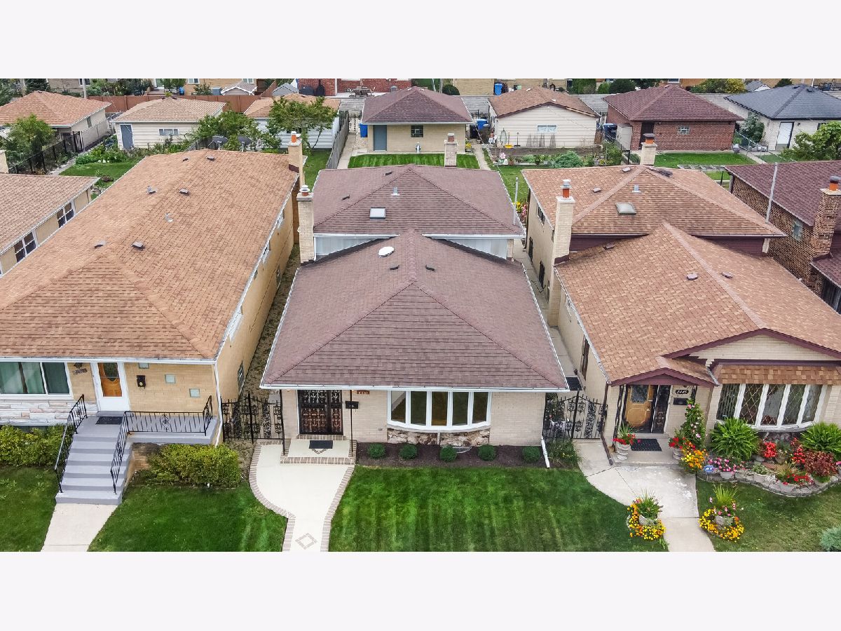 Homes Sold Forestview Chicago Illinois, 8441 Castle Island