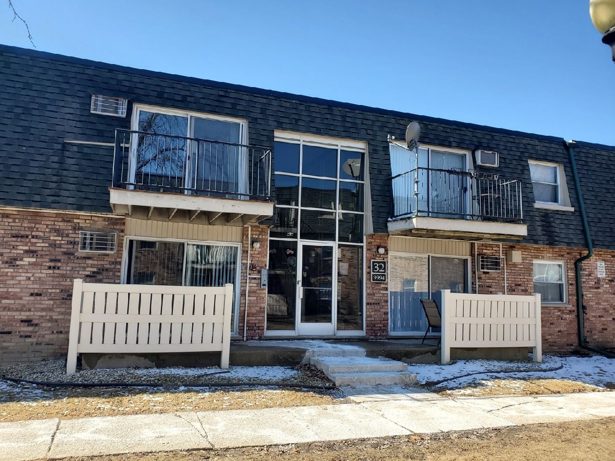 Condominiums Rented Green Oaks Palos Hills Illinois, 9994 84th
