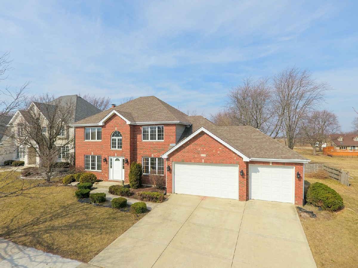 Homes & Townhomes Sold Grasslands Orland Park Illinois, 11316 Pinecrest