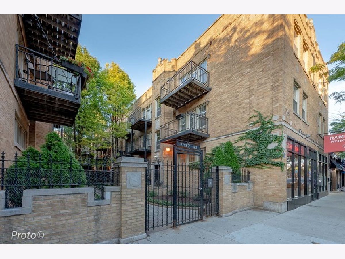 Condominiums Rented Lincoln Park Terrace Chicago Illinois, 2237.5 Lincoln