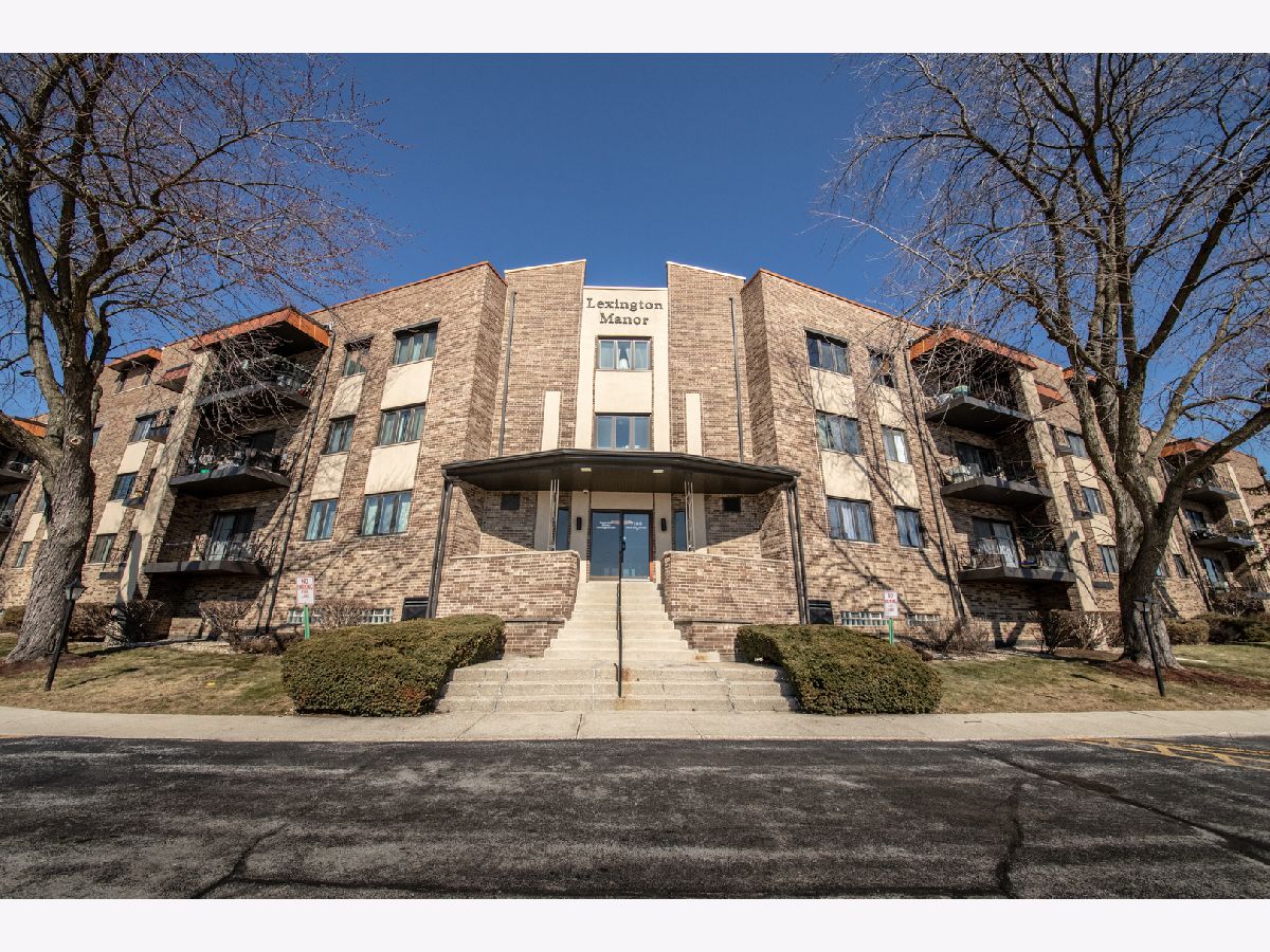 Condominiums Sold Lexington Manor Oak Lawn Illinois, 7100 95th