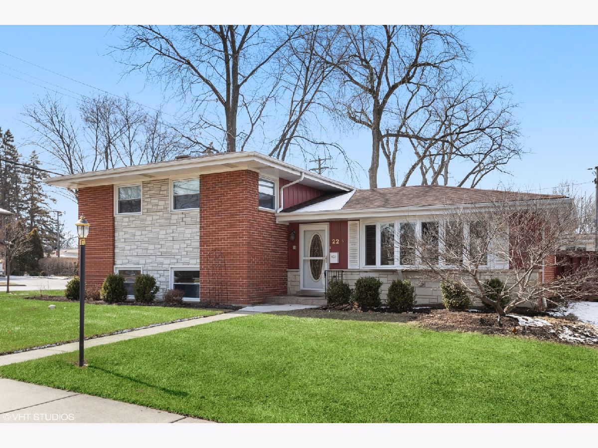 Homes Sold Greenville Estates Arlington Heights Illinois, 22 Phelps