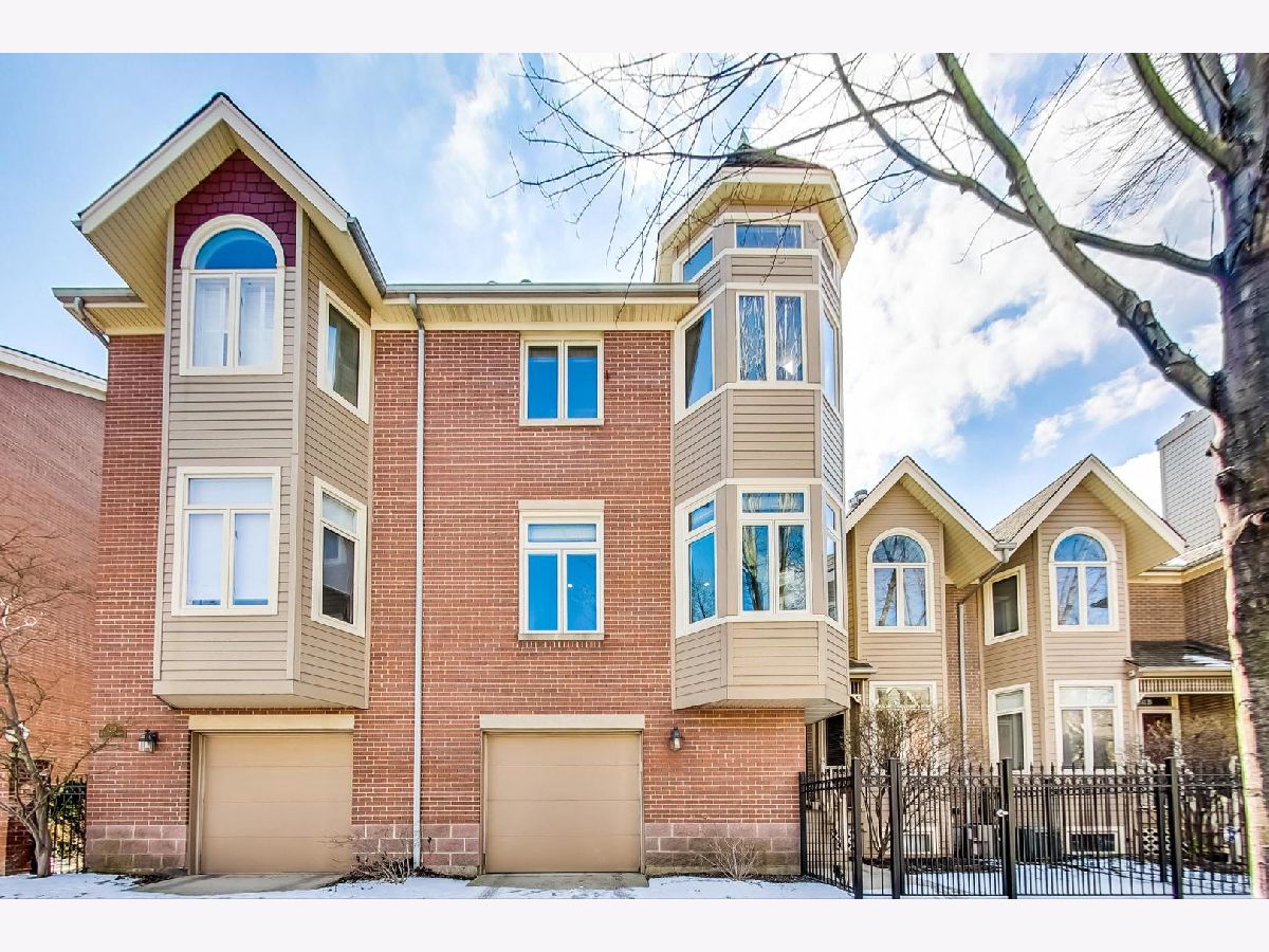 Townhomes Sold Sweeterville Chicago Illinois, 1231 Fletcher