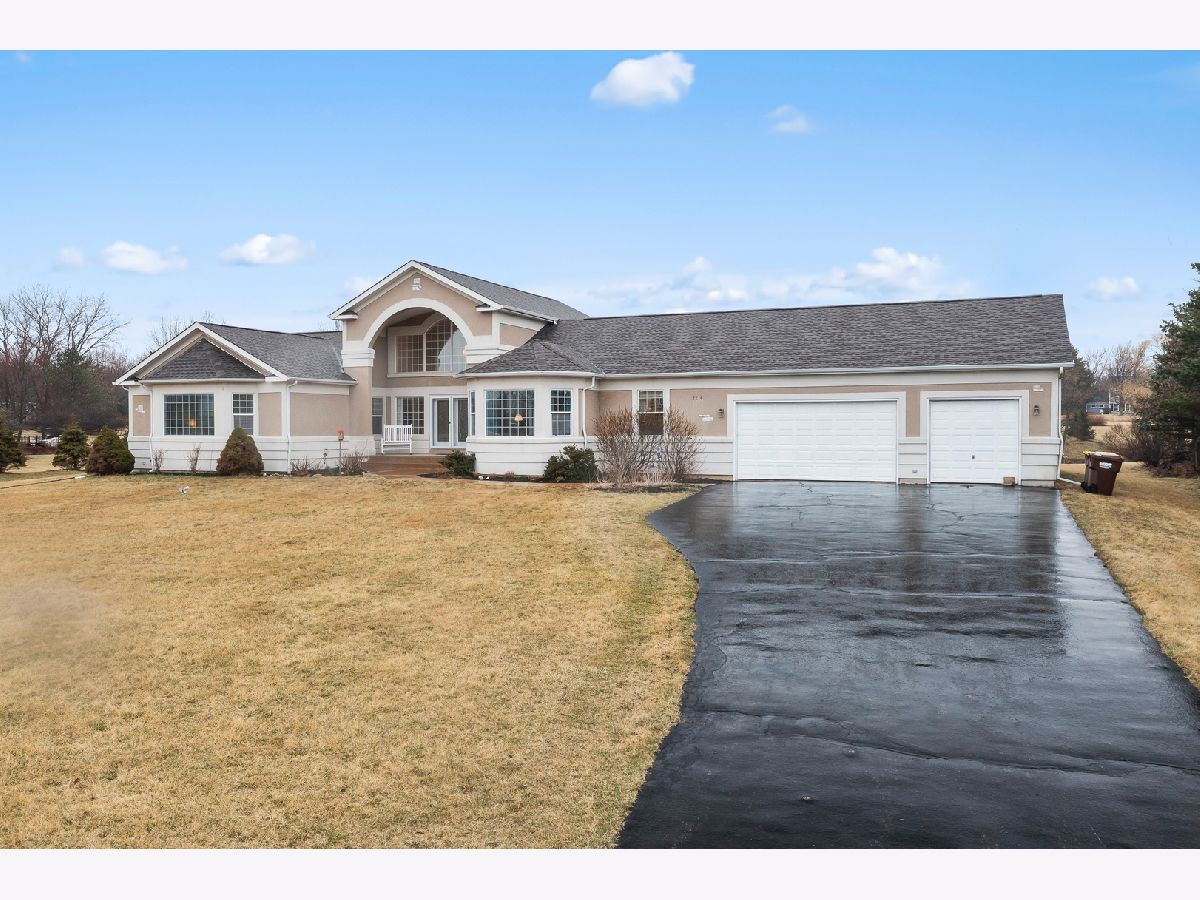 Homes Sold Crystal Woods Crystal Lake Illinois, 2216 Crystal
