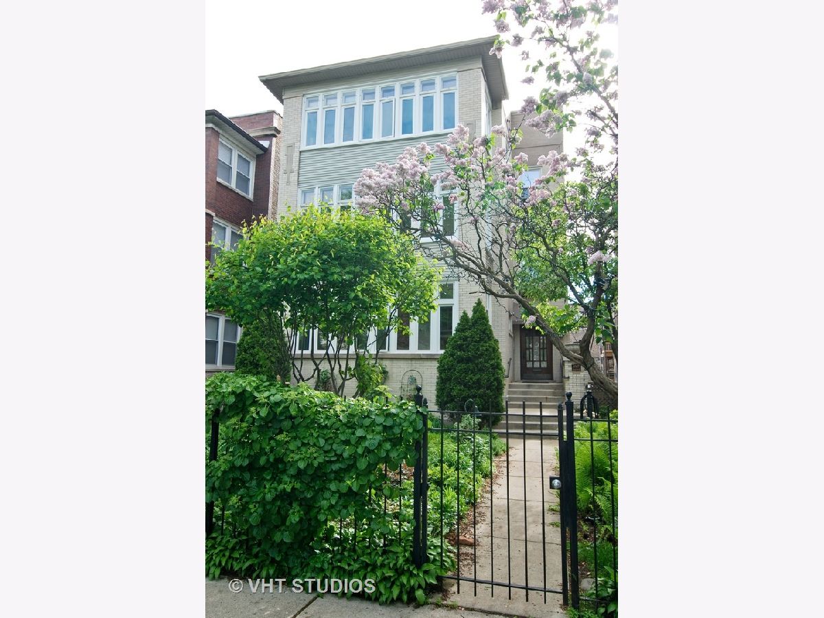 Condos & Townhomes & Homes Rented Sheridan Park Chicago Illinois, 4507 Beacon