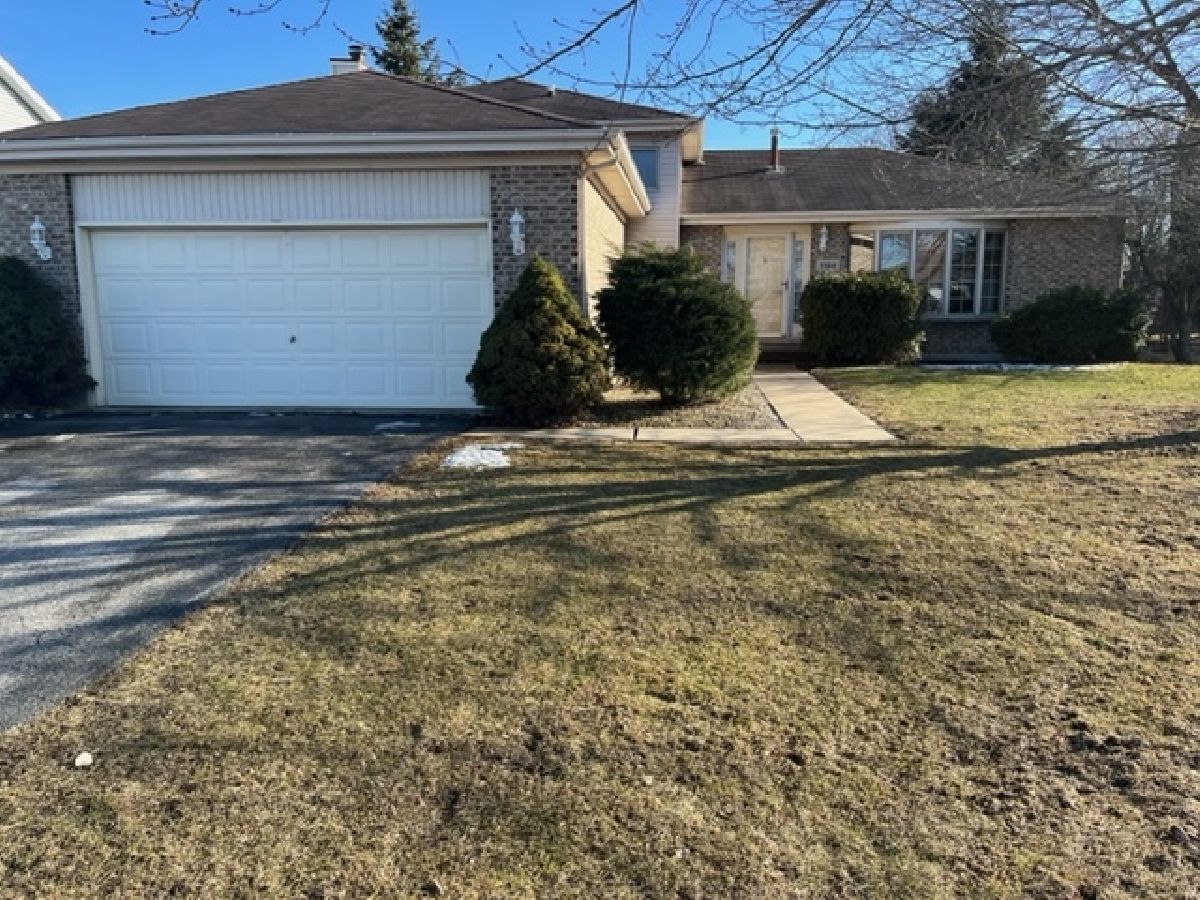 Homes Sold Lincolnshire Green Crete Illinois, 1164 Robert