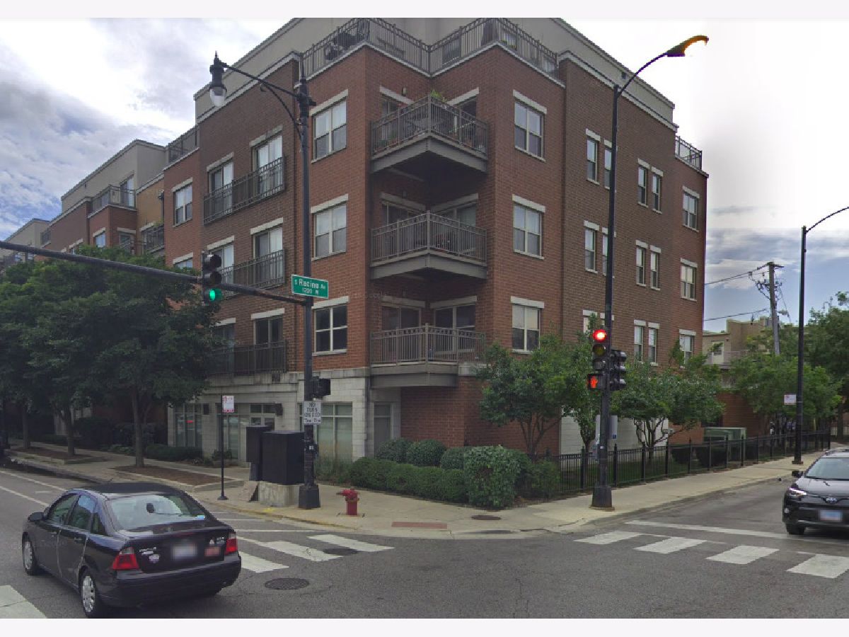 Condos & Townhomes Rented Roosevelt Square Chicago Illinois, 1155 Roosevelt