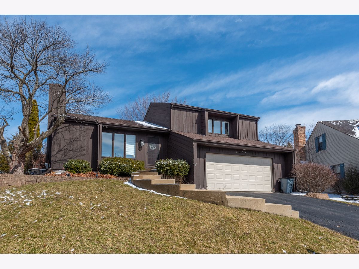 Homes Sold Summerhill Estates Woodridge Illinois, 3304 Creekside