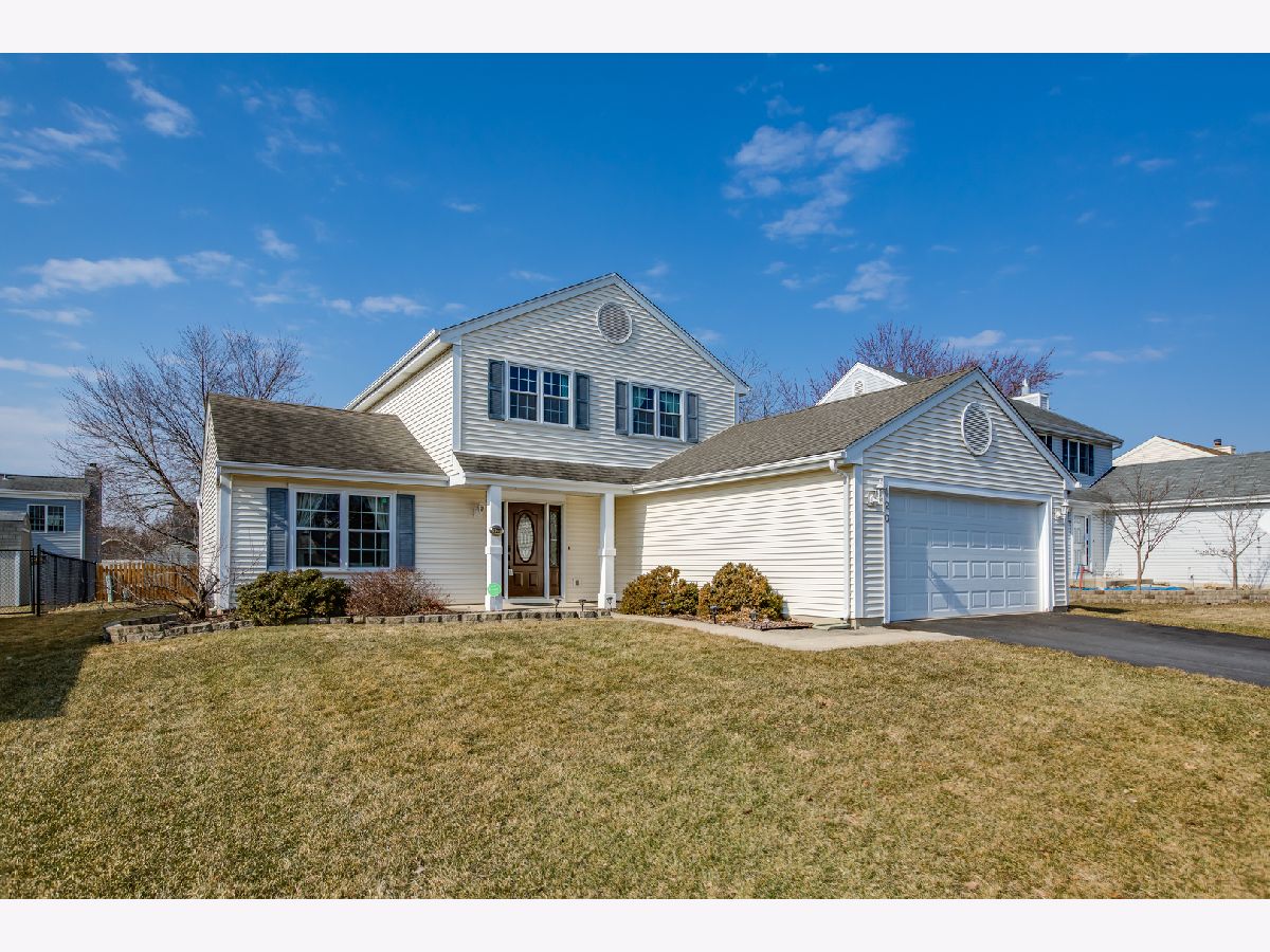 Homes Sold Pine Ridge Of North Hill Carol Stream Illinois, 420 Essex