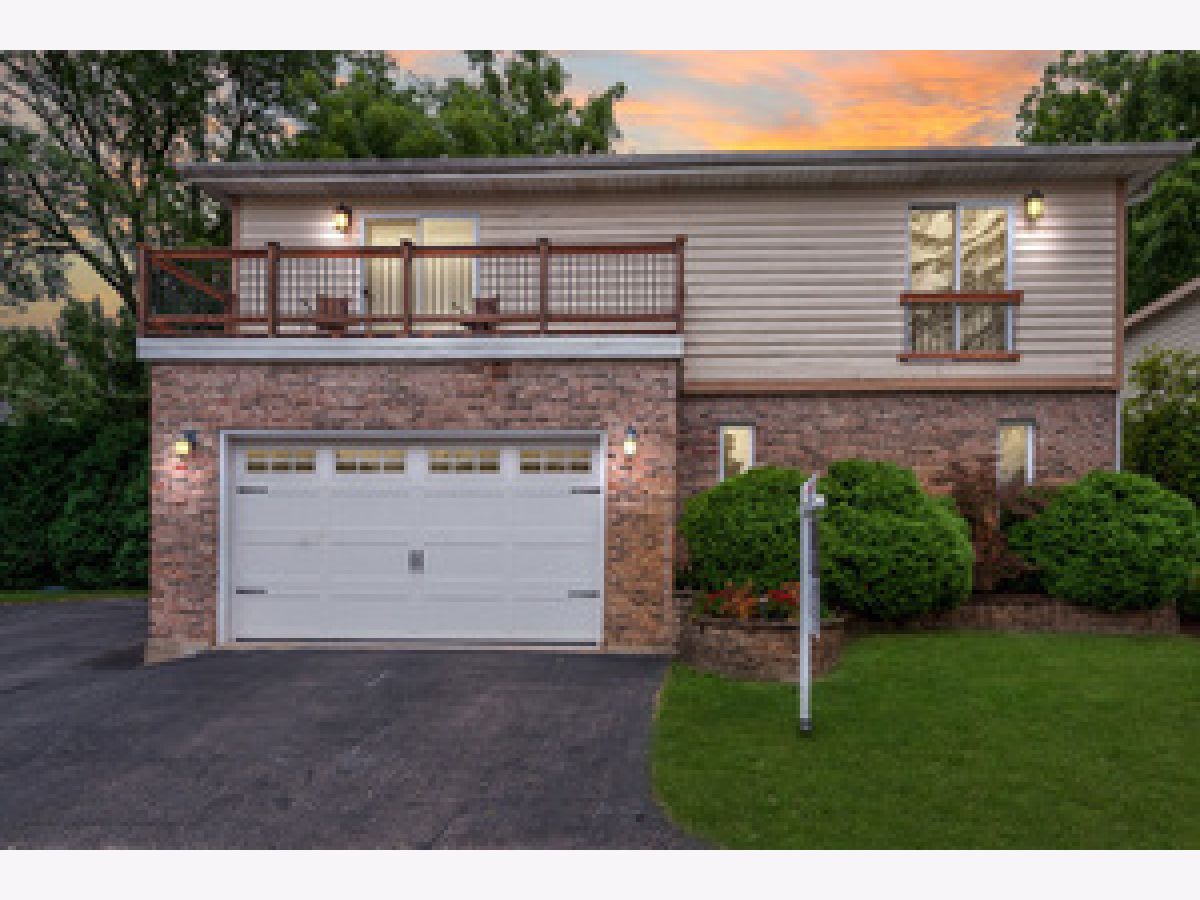 Homes Sold Shady Hill Barrington Illinois, 28645 North