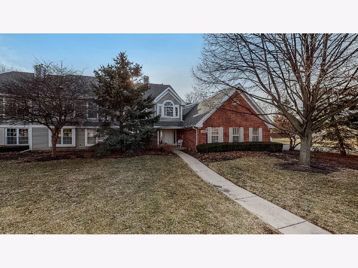 Condos & Townhomes Sold Willowbend Naperville Illinois, 5S530 Paxton
