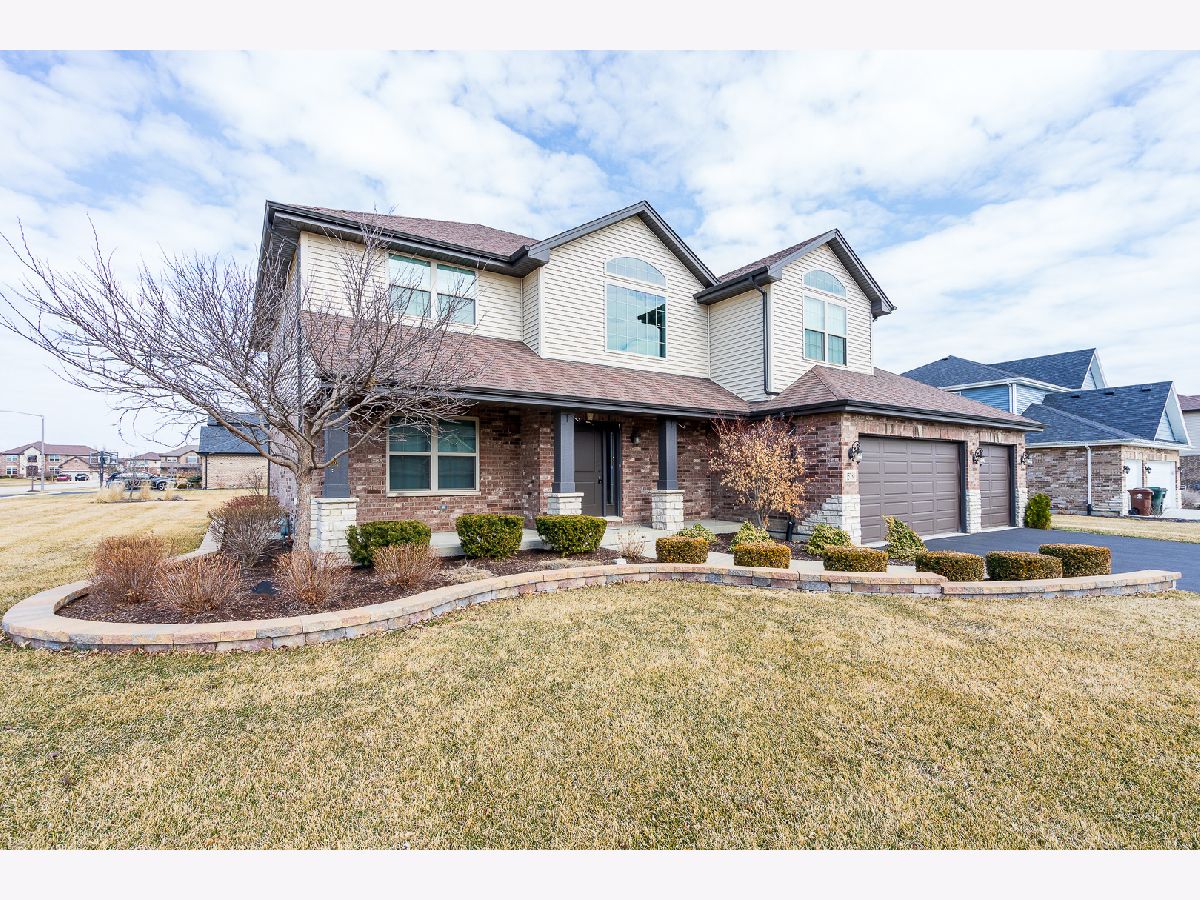Homes Sold Prairie Ridge Estates New Lenox Illinois, 15780 Valley View