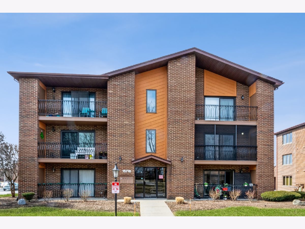 Condominiums Sold Revere Court Condos Oak Forest Illinois, 15718 Revere