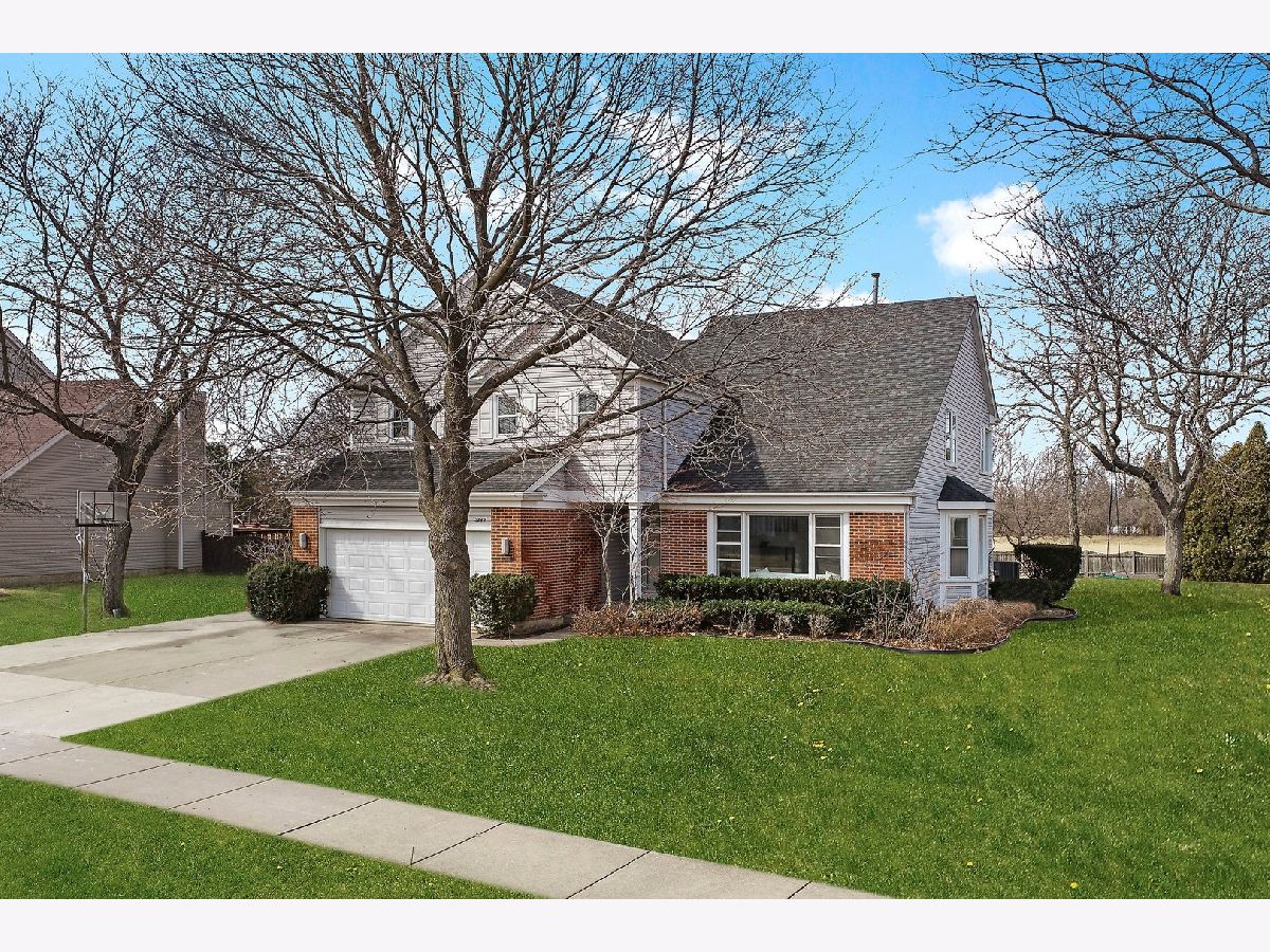 Homes Sold Doubletree Buffalo Grove Illinois, 2943 Whispering Oaks
