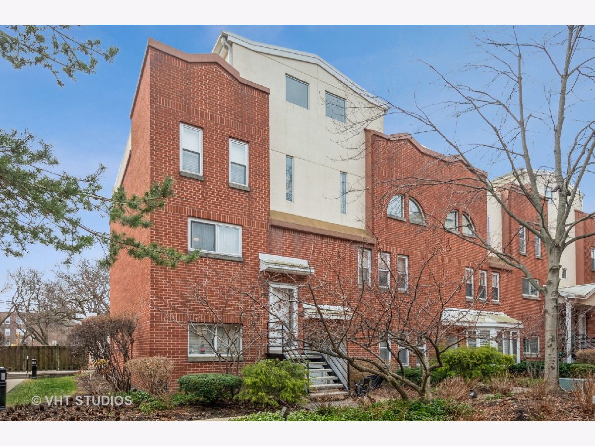 Townhomes Sold Vernon Park Townhomes Chicago Illinois, 1027 Vernon Park