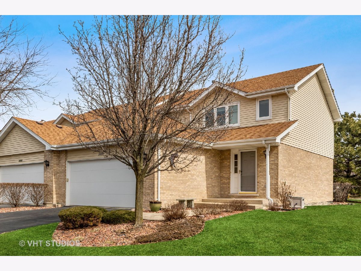 Homes & Townhomes Sold Pheasant Chase Tinley Park Illinois, 17547 Quail