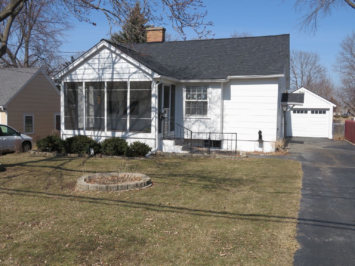 Homes Rented Millstream Mchenry Illinois, 3718 Maple