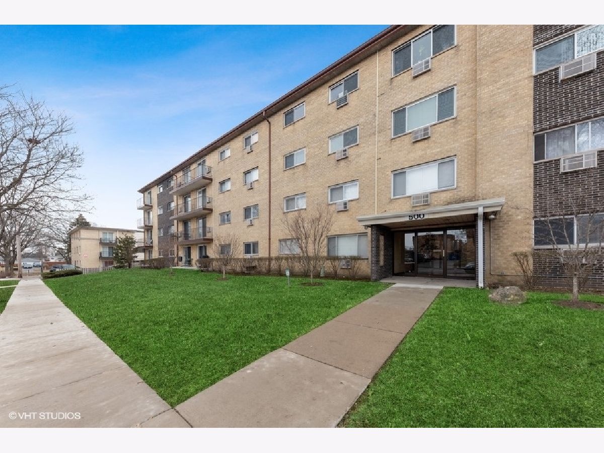 Condominiums Sold Randwood Towers Mount Prospect Illinois, 500 Dogwood