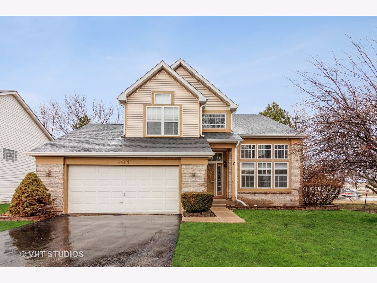 Homes Sold Autumn Grove Aurora Illinois, 2451 Autumn Grove