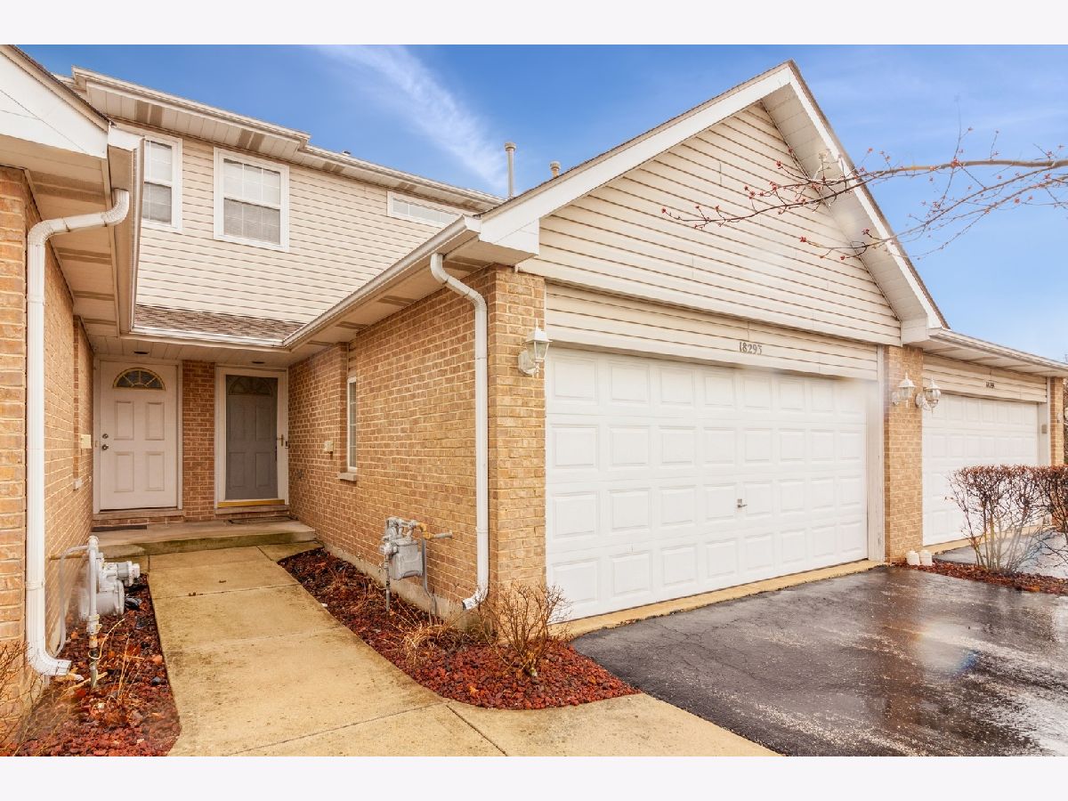 Townhomes & Homes Sold Towne Pointe Tinley Park Illinois, 18293 Kirby