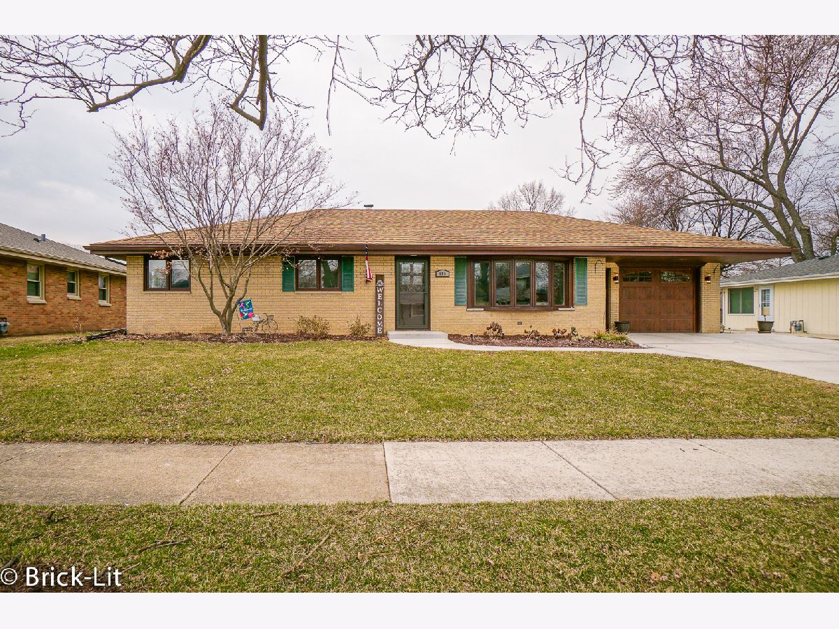 Homes & Condos & Townhomes Sold Drake Lockport Illinois, 605 2nd