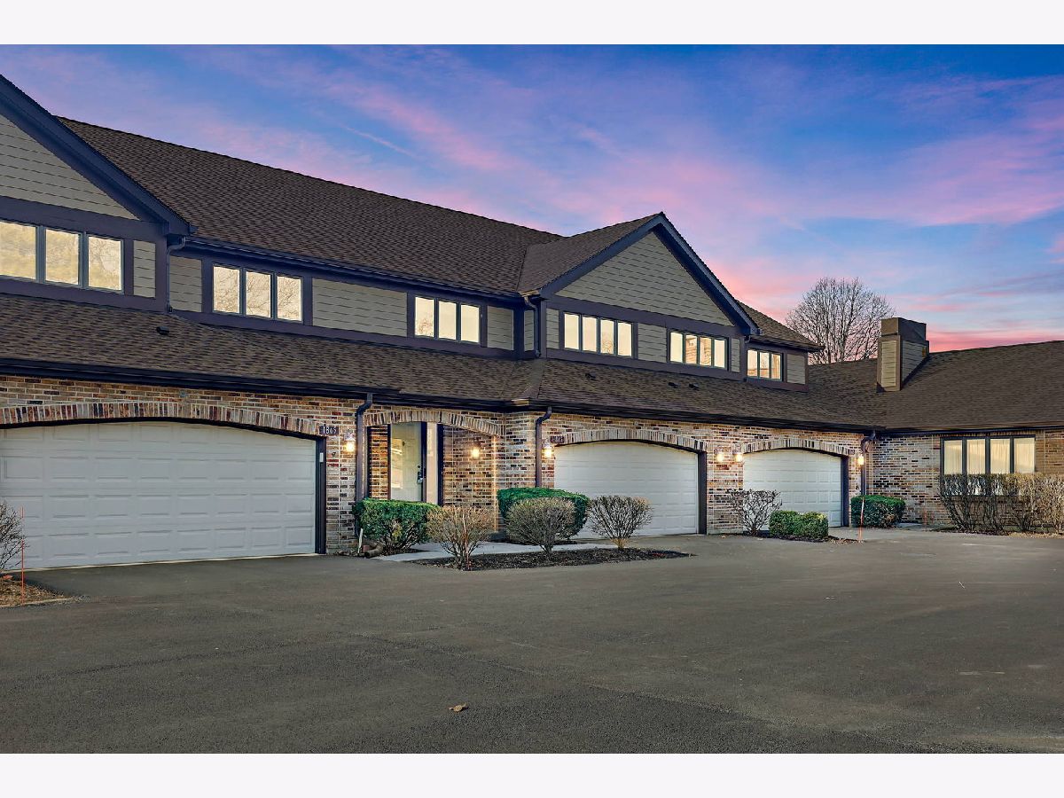 Townhomes & Condos & Homes Sold Villa Olivia Bartlett Illinois, 1867 Golf View