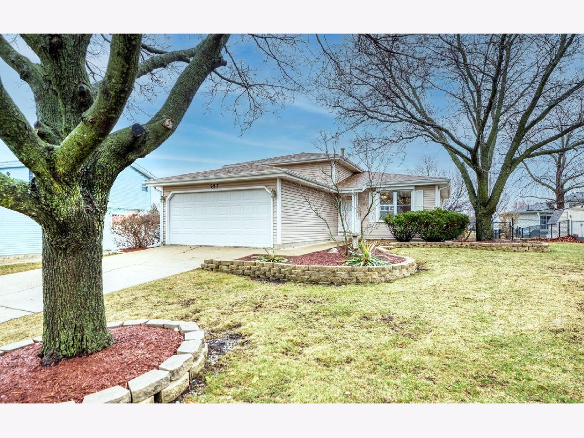 Homes Sold Shenandoah Valley Carol Stream Illinois, 997 Valley View