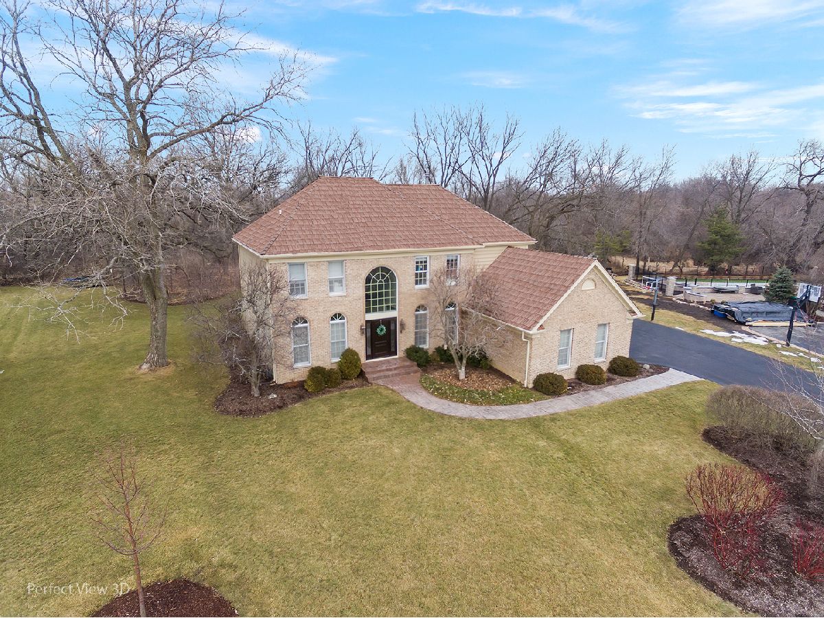 Homes Sold Mill Creek Crossing Gurnee Illinois, 18077 Pond Ridge