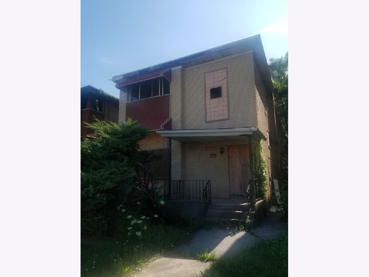 Homes Sold Southlawn Harvey Illinois, 14939 Washington