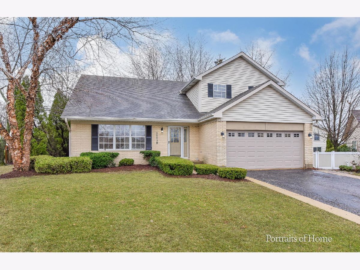 Townhomes & Homes Sold Maplewood Estates Carol Stream Illinois, 1278 Spring Valley