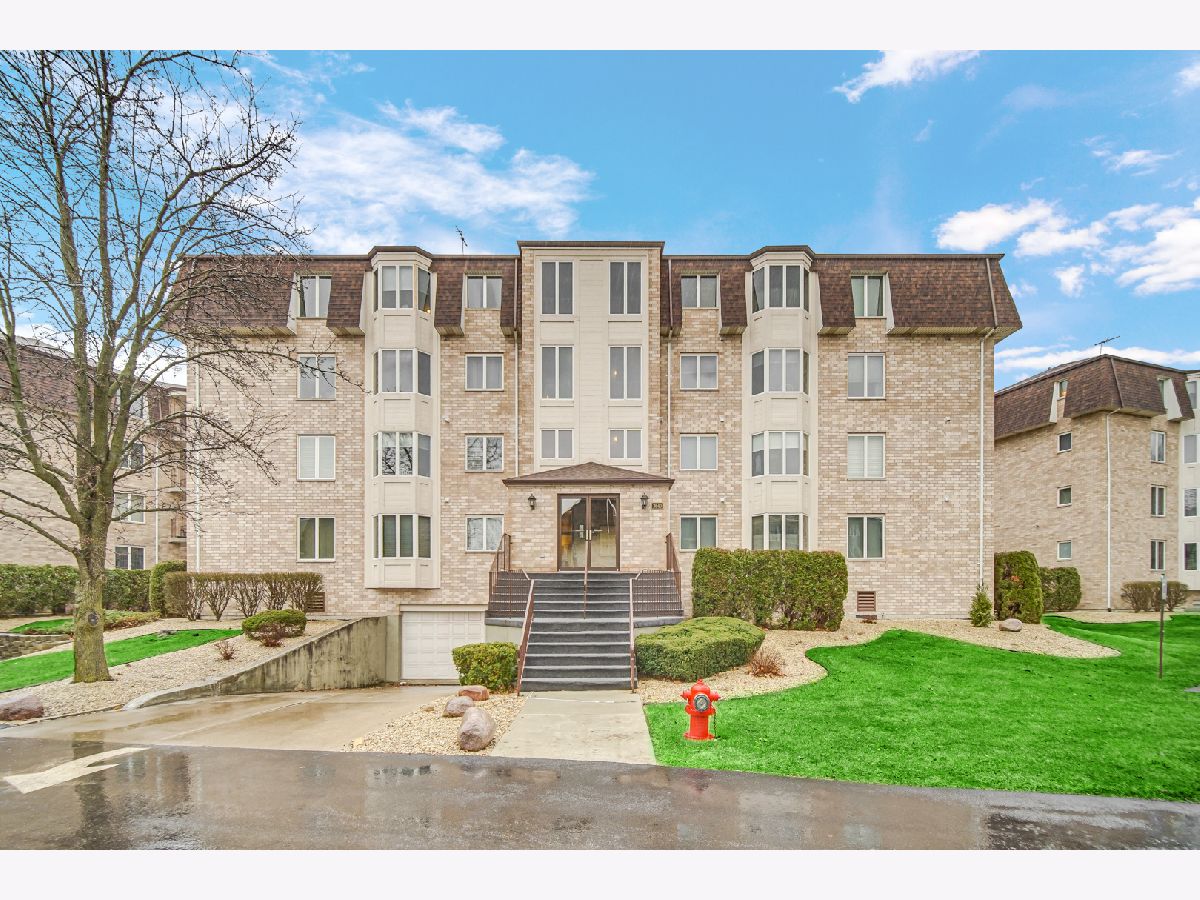 Condominiums Sold Lakeview Club Lansing Illinois, 3640 186th