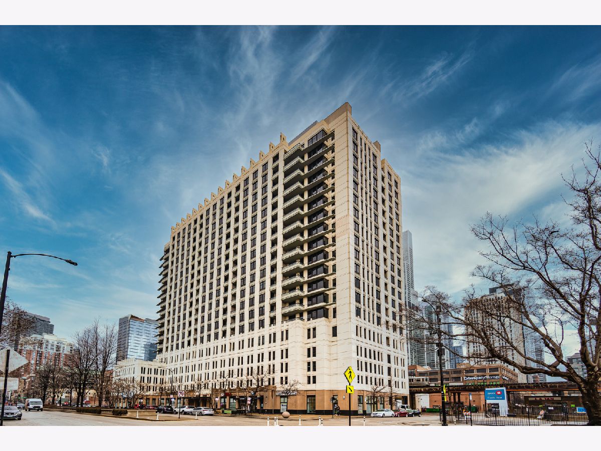 Condominiums Sold Vision On State Chicago Illinois, 1255 State