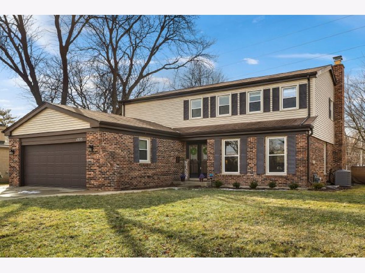 Homes Sold Spinnaker Cove Palatine Illinois, 1223 Carpenter