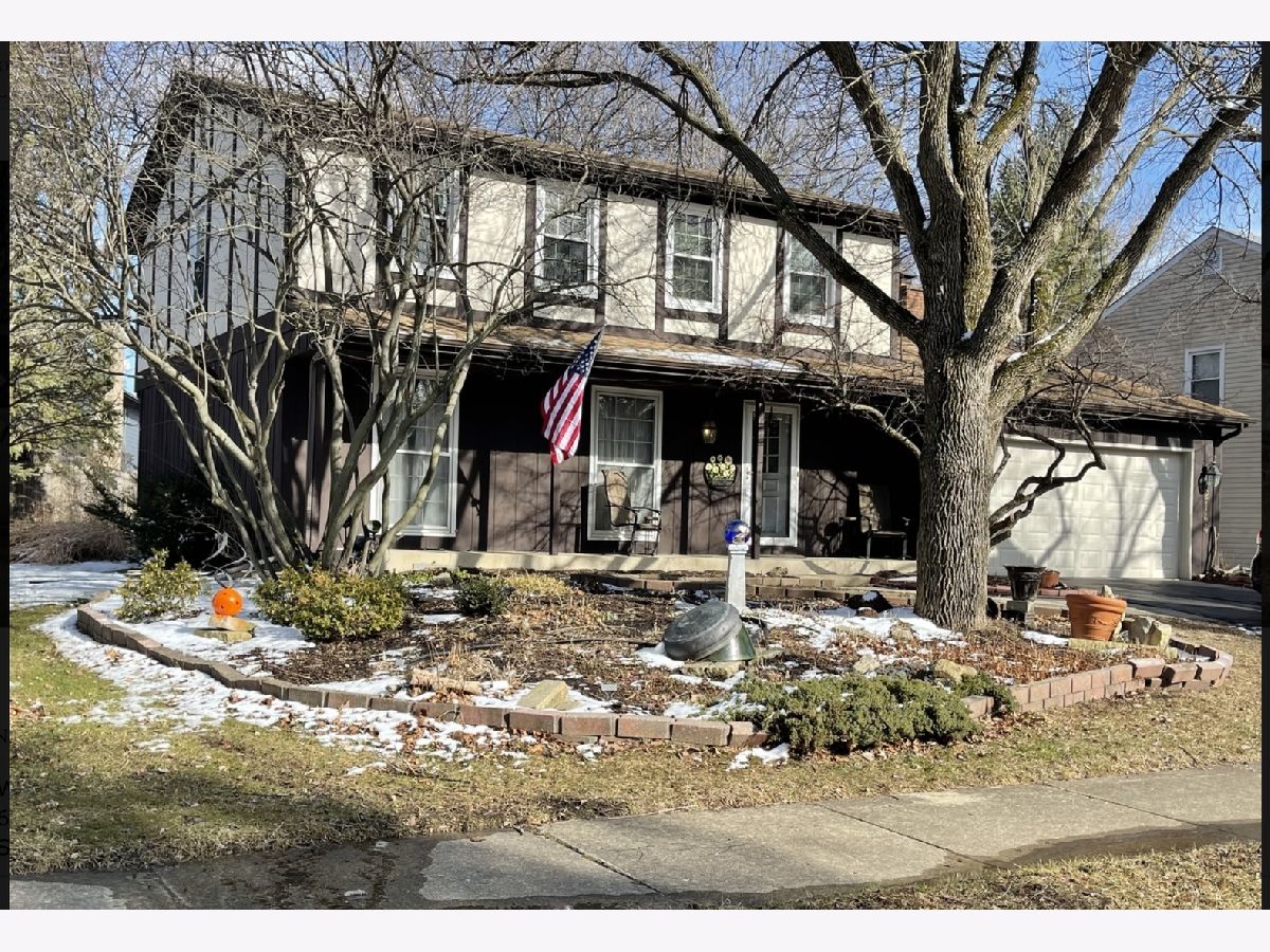 Homes & Condominiums Sold Village Green Naperville Illinois, 2144 Cherrywood