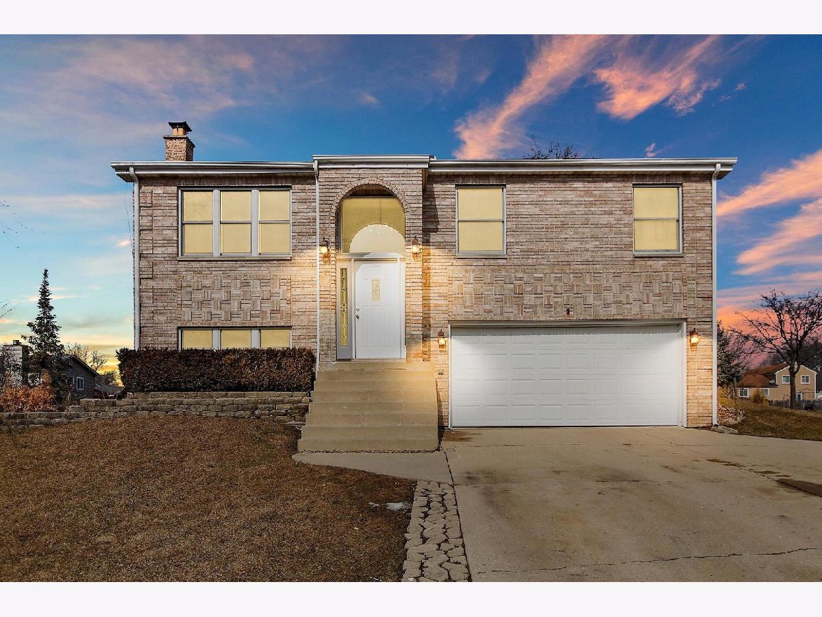 Homes Sold Gingerbrook Bartlett Illinois, 245 Gingerbrook