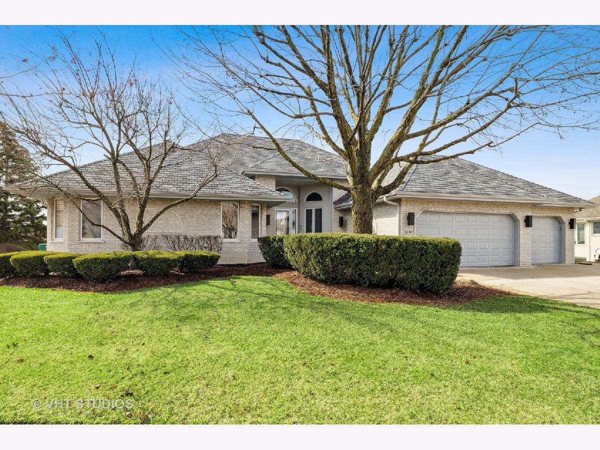 Homes Sold Somerglen Orland Park Illinois, 10817 Royal Glen