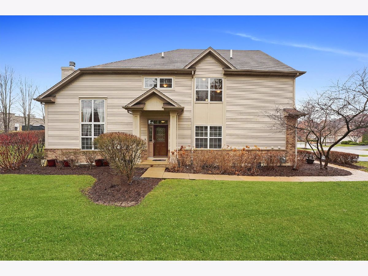 Townhomes Sold Oak Creek North Aurora Illinois, 11 Oak Creek