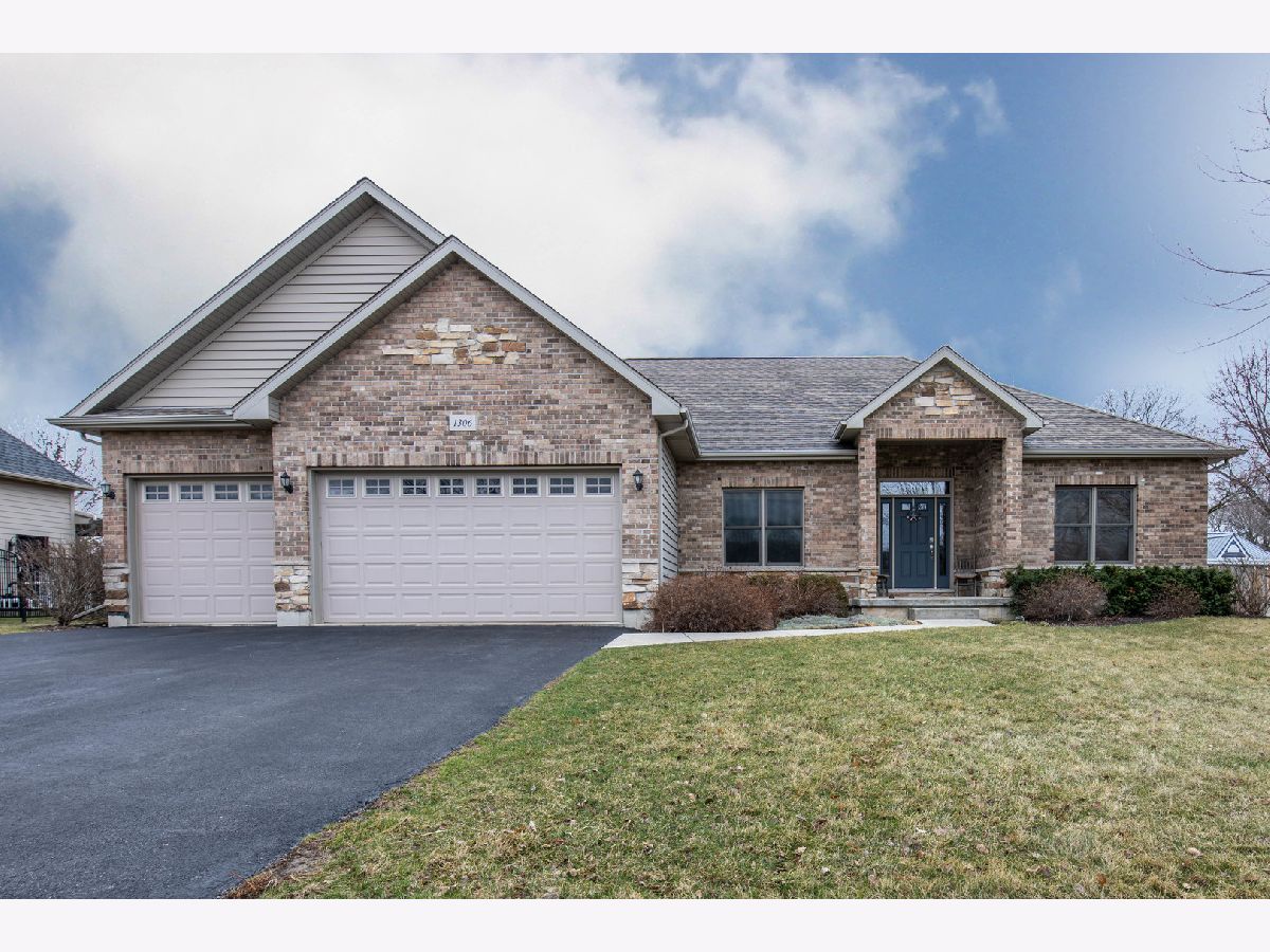 Homes Sold Derby Estates Genoa Illinois, 1306 Secretariat