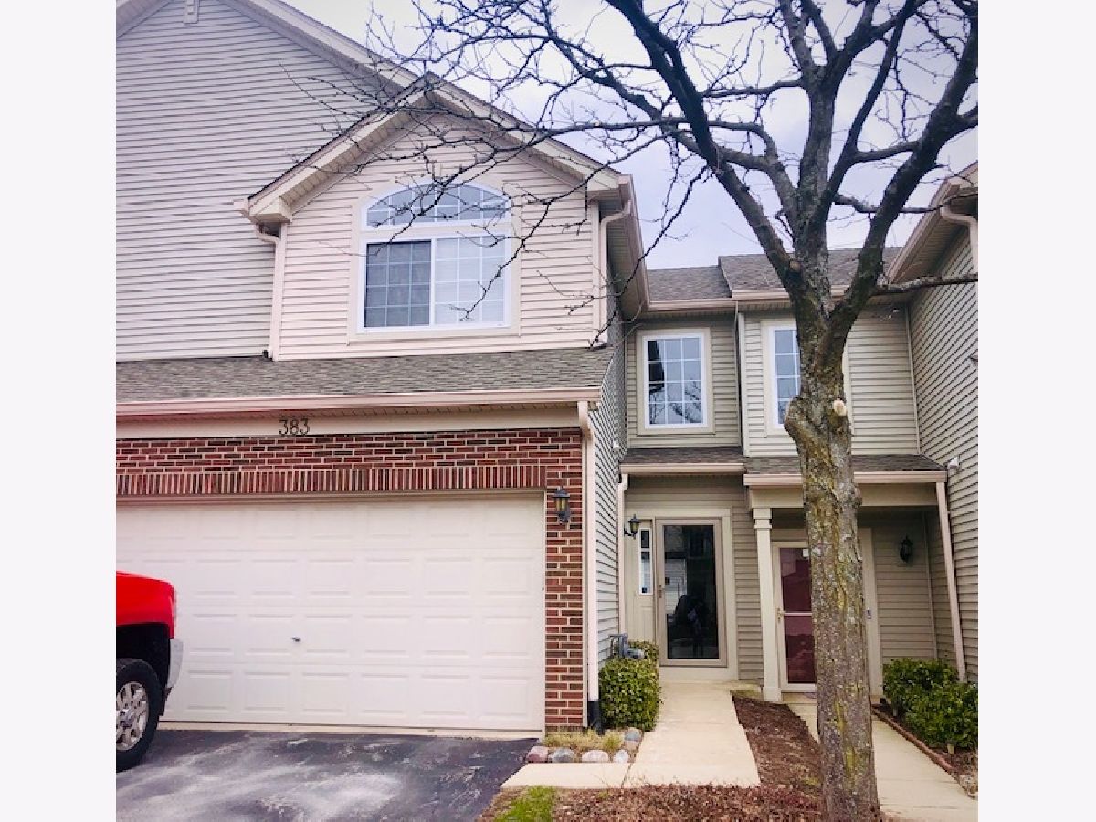 Townhomes Sold Abington Trace Aurora Illinois, 383 Jamestown