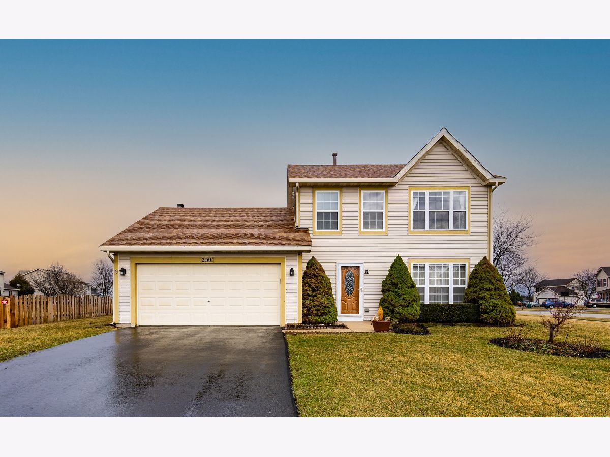 Homes Sold Lakewood Hills Round Lake Beach Illinois, 2301 Essex