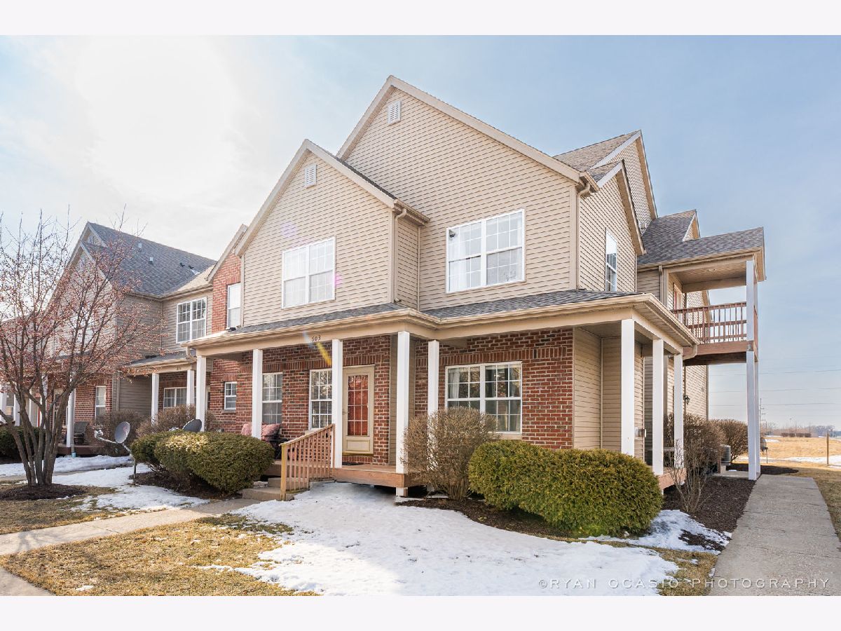 Townhomes & Condos Rented Stonegate Of Heron Creek Sycamore Illinois, 603 Clayton