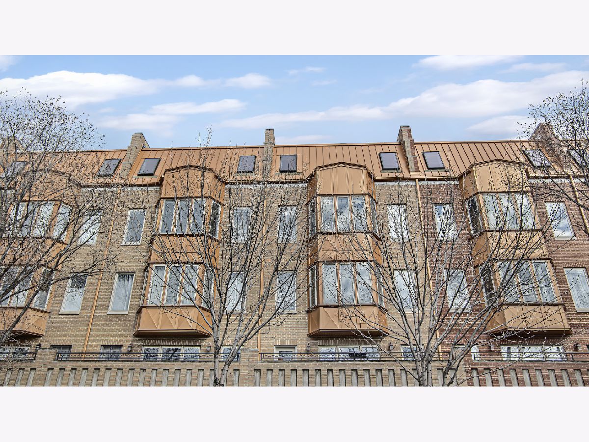 Condominiums & Homes Sold Tri-taylor Chicago Illinois, 819 Western