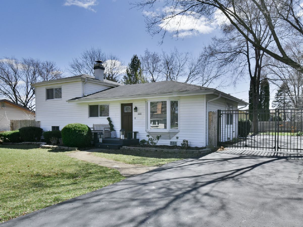 Homes Sold Horatio Gardens Prairie View Illinois, 16161 Pope