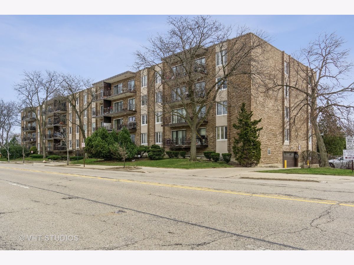 Condominiums Sold Lincoln Terrace Morton Grove Illinois, 5501 Lincoln