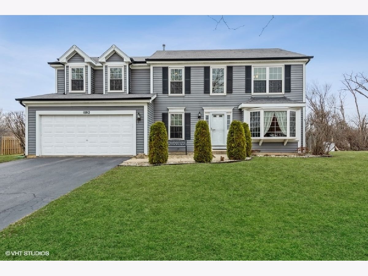 Homes Sold Keele Farms Carpentersville Illinois, 1002 Cortney