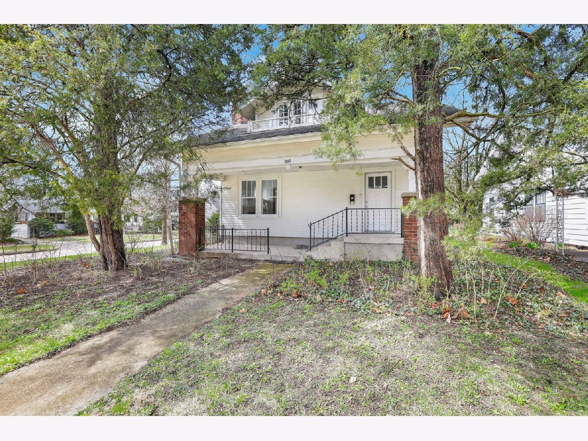 Homes Sold Harris Place Champaign Illinois, 809 Elm