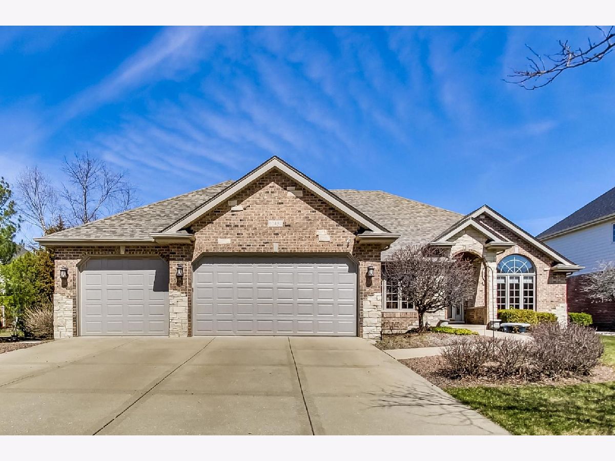 Homes Sold Deer Chase Orland Park Illinois, 10454 Buck